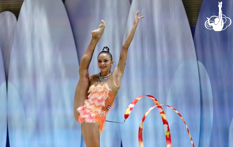 Итальянское фуэте: как выполняется равновесие с поворотом?