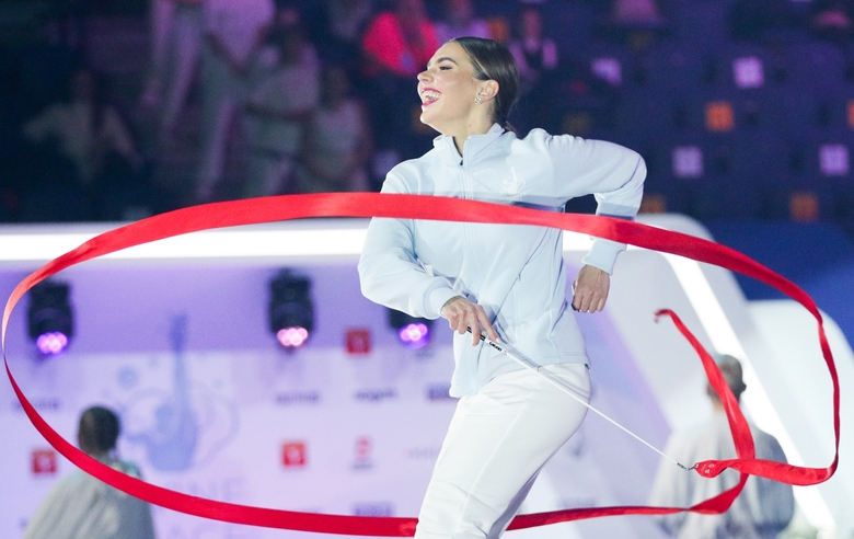 16 декабря 2021 года. Москва. «ВТБ Арена». Экспериментальный турнир «Небесная грация». Алина Кабаева