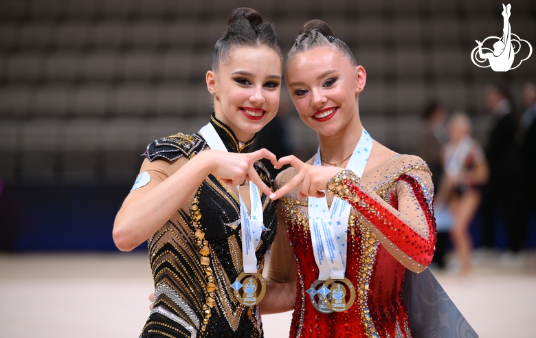 Мария Борисова и Алиса Медведева после церемонии награждения