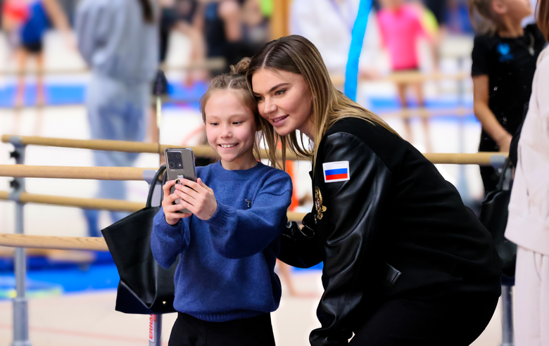 3 апреля 2025 года. Олимпийская чемпионка Алина Кабаева — на первенстве России в Казани