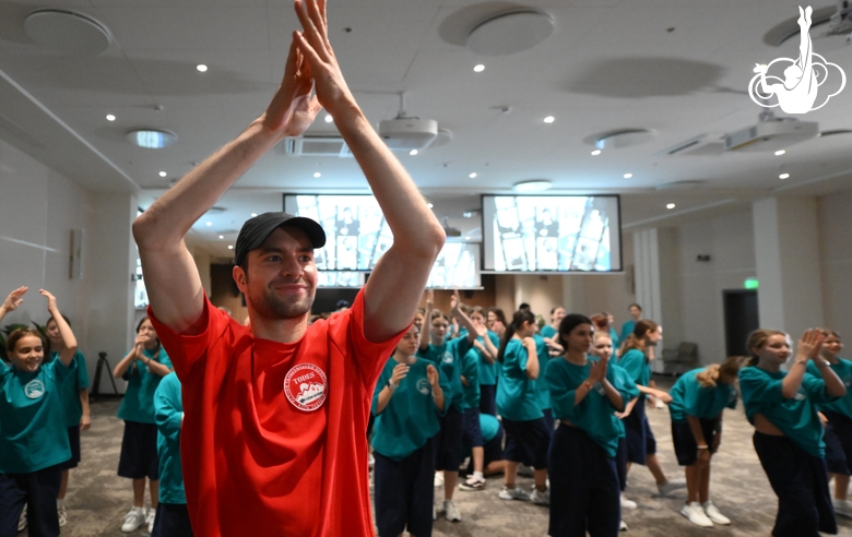 Солист Театра Аллы Духовой TODES Мартин Сцибор-Гурковский во время мастер-класса