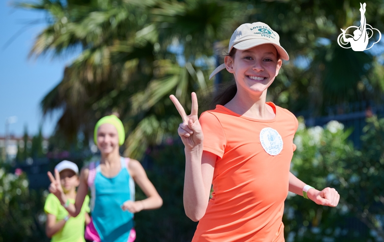 Полина Семенова на пробежке во время восстановительных сборов в Академии