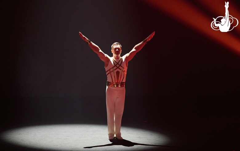 Алексей Немов в номере «Герои спорта»