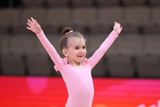 Юная гимнастка на турнире «мАлинка»