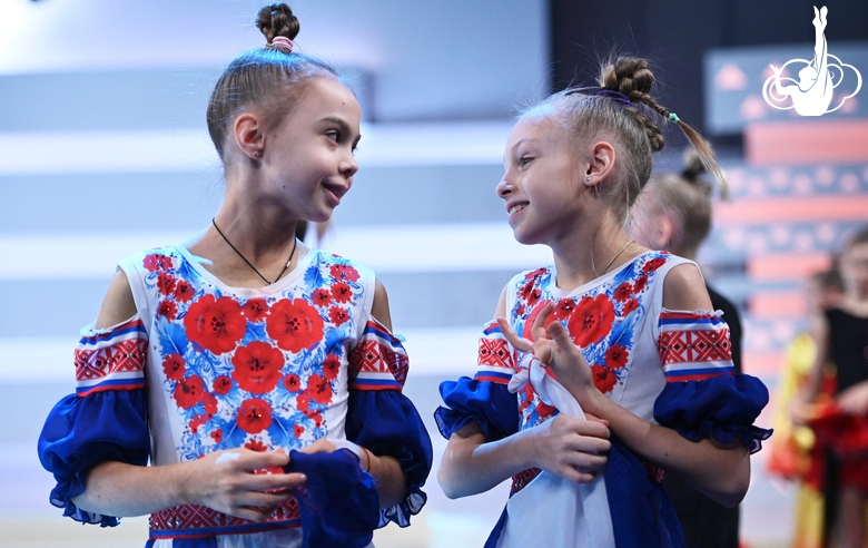 Эльвира Беляева и Софья Смирнова во время репетиции