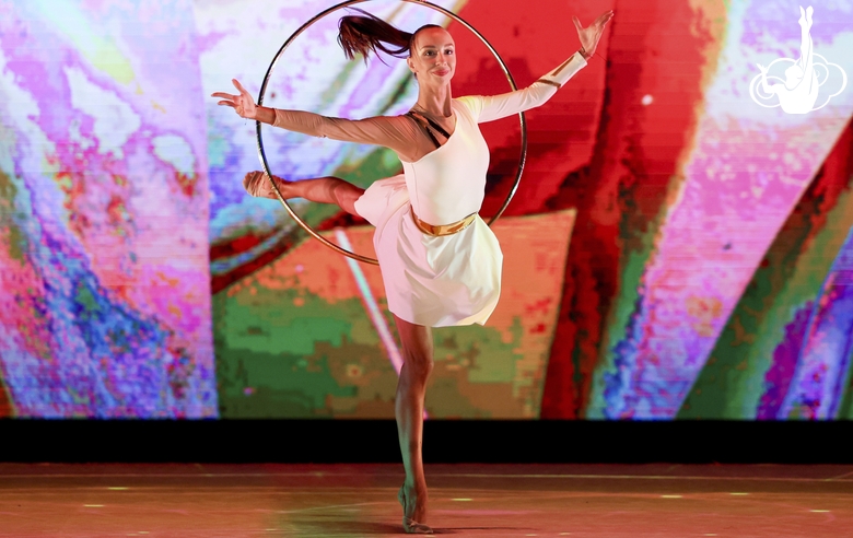 Ирина Анненкова в номере «Герои спорта»