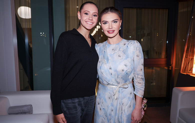 18 апреля 2025 года. Олимпийская чемпионка Алина Кабаева с Дарьей Трубниковой