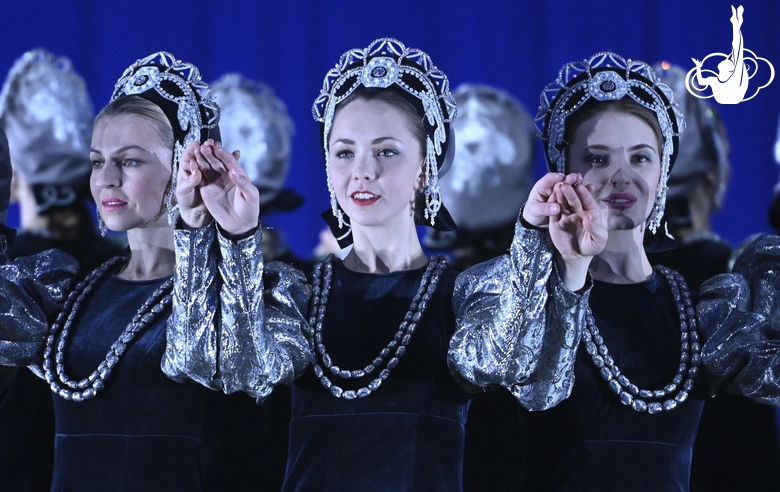 Номер «Цепочка» на гала-концерте