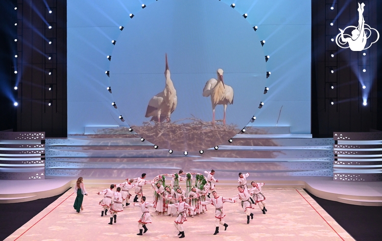 Государственный ансамбль академического танца Белоруссии в номере «Куточак Беларуси»