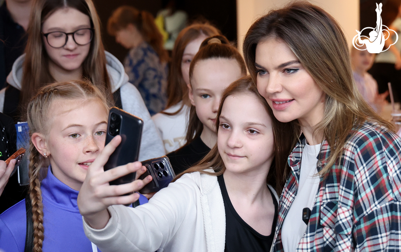 Олимпийская чемпионка Алина Кабаева — на 1-м этапе «Кубка сильнейших» в Москве