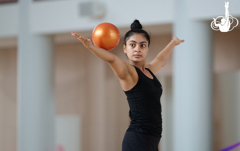 Гимнастка Кимая Карле во время тренировки