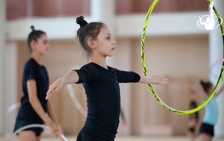 Элина Хабирова во время восстановительных сборов в Академии