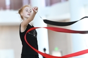 Ольга Черных в упражнении с лентой