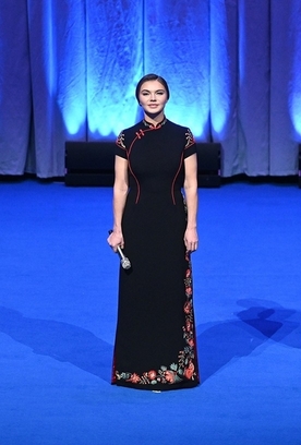 «Мы за настоящий спорт и чистую игру!» Алина Кабаева — на открытии «Небесной грации» — 2023