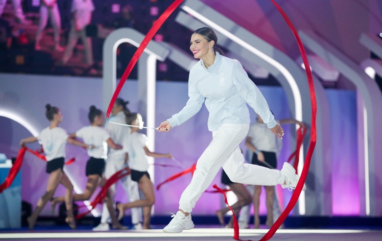 16 декабря 2021 года. Москва. «ВТБ Арена». Экспериментальный турнир «Небесная грация». Алина Кабаева