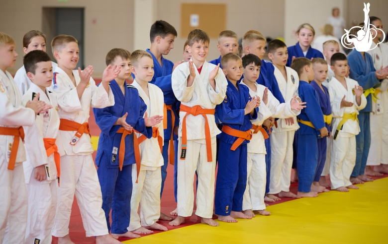 Юные участники фестиваля дзюдо