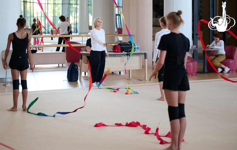 Главный тренер сборной России Татьяна Сергаева на восстановительных сборах в Академии