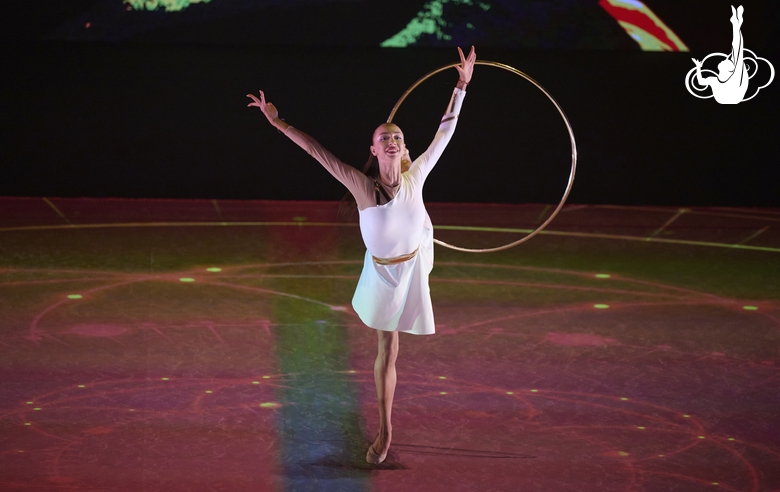 Ирина Анненкова в номере «Герои спорта»