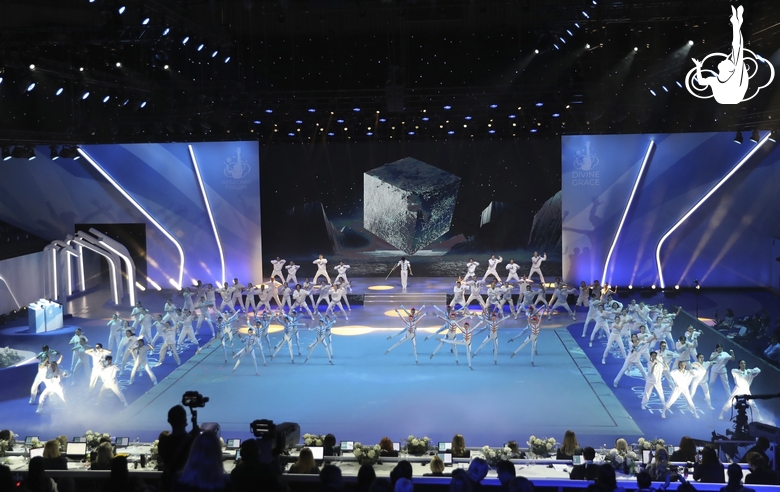 Показательный номер на закрытии турнира «Небесная грация»-2021