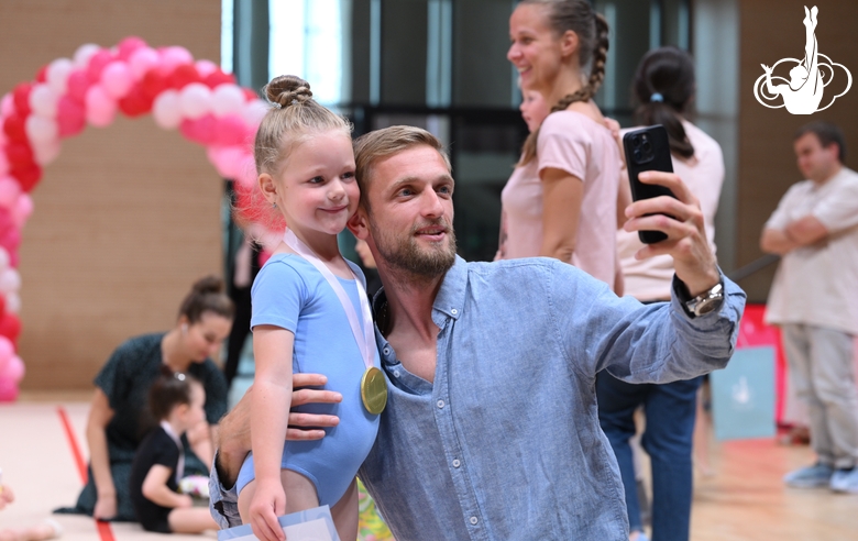 Победительница турнира «мАлинка» после церемонии награждения