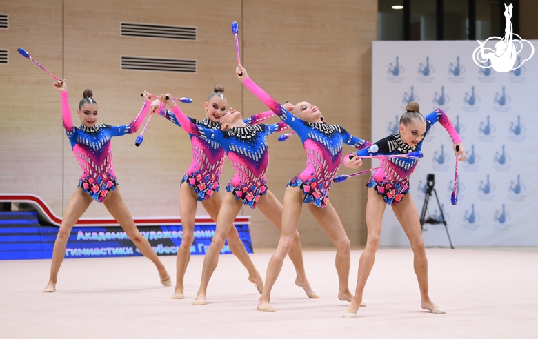 Групповички Академии художественной гимнастики «Небесная грация» Алины Кабаевой
