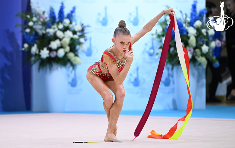 Каролина Пахтусова на всероссийском турнире «Кубок "Небесная грация"»