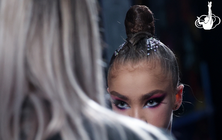 Ксения Савинова перед выступлением