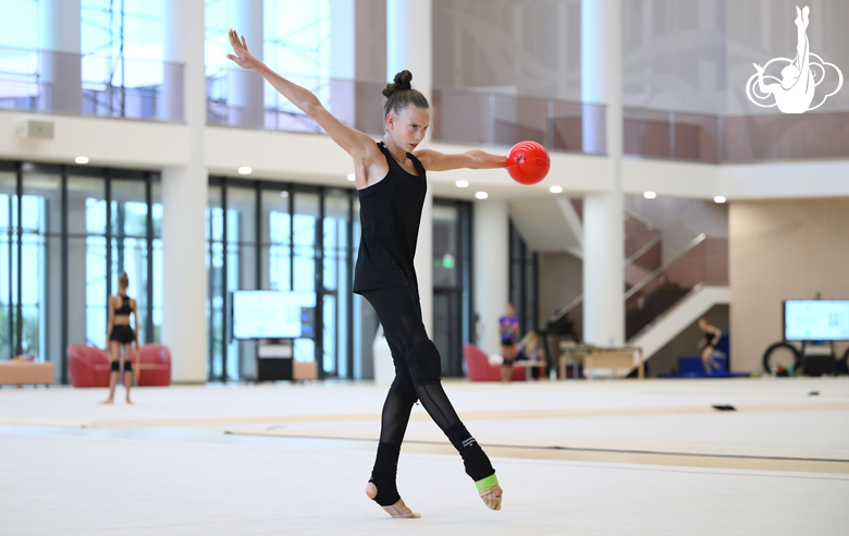 Анастасия Власенко во время восстановительных сборов в Академии