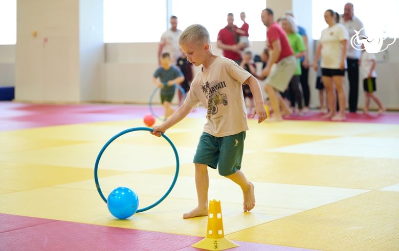 Юный участник фестиваля дзюдо