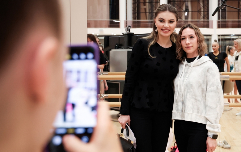 12 апреля 2024. Олимпийская чемпионка Алина Кабаева на всероссийском турнире «Кубок "Небесная грация"»