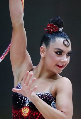 Крамаренко выиграла упражнение с обручем в финале многоборья на «Небесной грации»