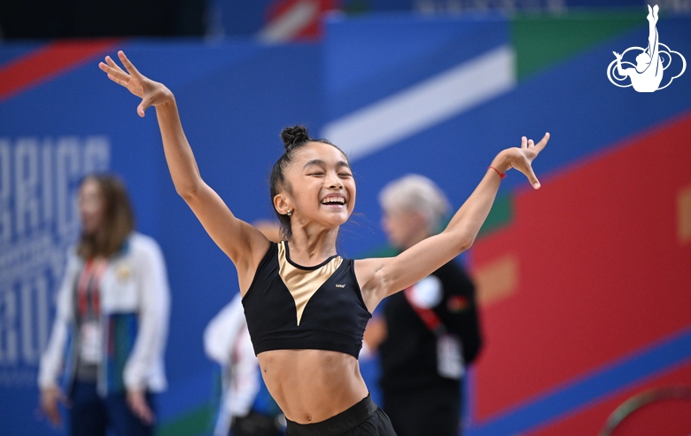 Асель Арапова на опробовании ковра перед Играми стран БРИКС