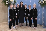 Олимпийская чемпионка Алина Кабаева и участницы турнира для партнеров Международной Ассоциации клубов «Небесная грация»