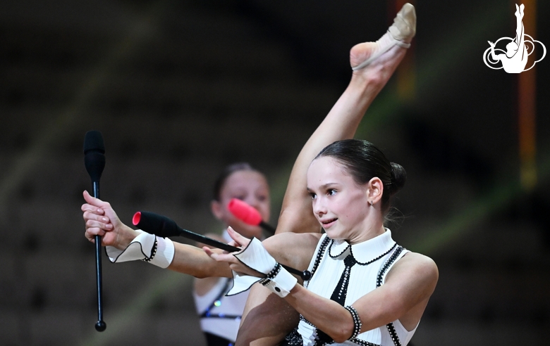 Репетиция номера перед фестивалем «Алина» в Академии