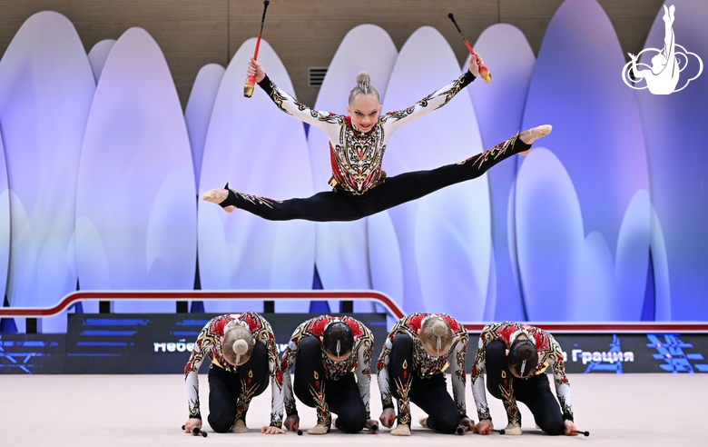 Групповички Академии художественной гимнастики «Небесная грация» Алины Кабаевой