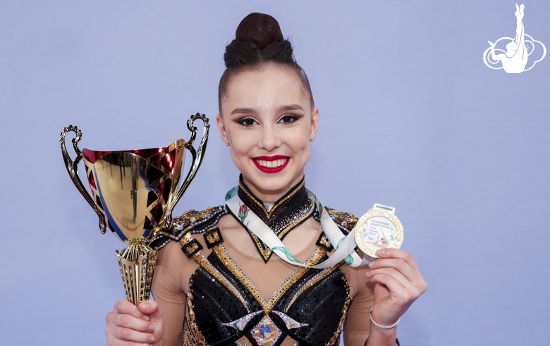 Мария Борисова — чемпионка многоборья по программе сениорок