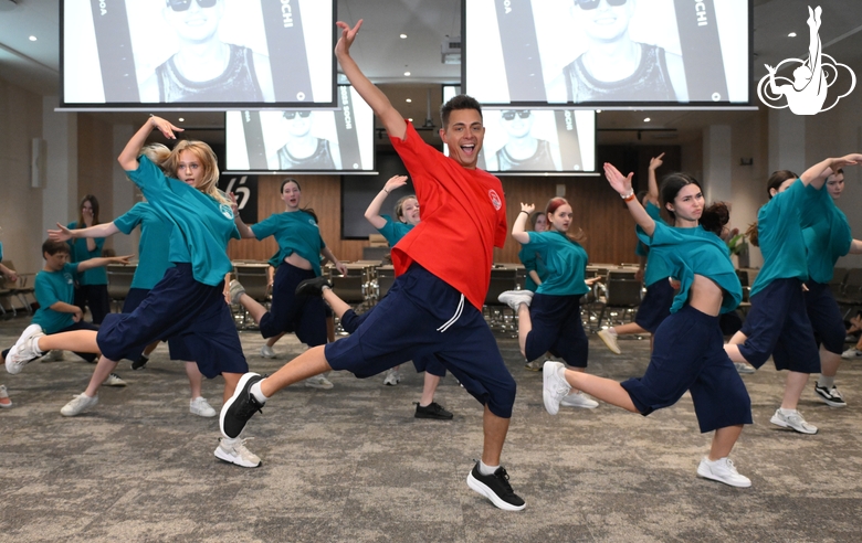 Танцоры студии танца Аллы Духовой TODES в Академии единоборств