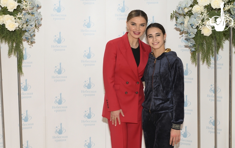 Олимпийская чемпионка Алина Кабаева и чемпионка Европы — 2024 в командном зачете Эльвира Краснобаева