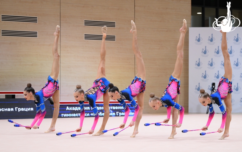 Групповички Академии художественной гимнастики «Небесная грация» Алины Кабаевой