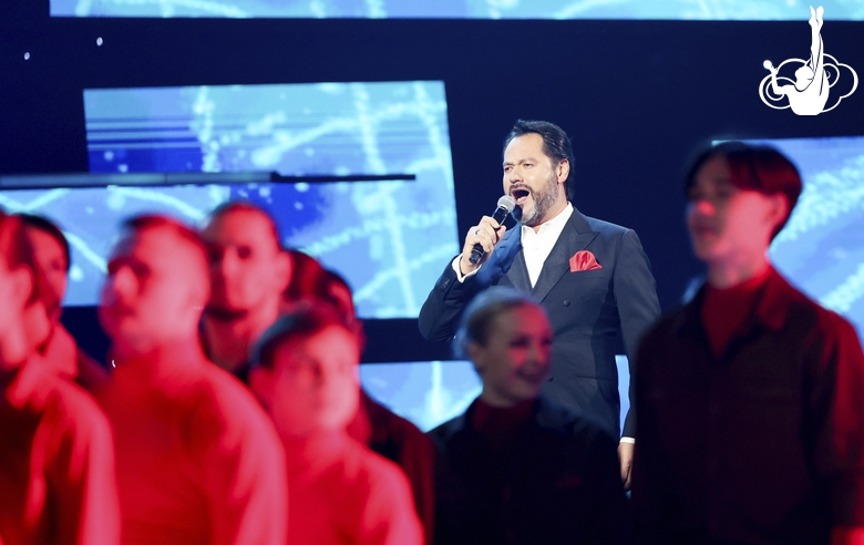 Ильдар Абдразаков в номере «День Победы»