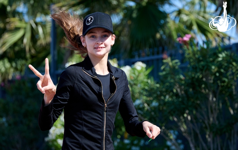 Яна Сакович на пробежке во время восстановительных сборов в Академии