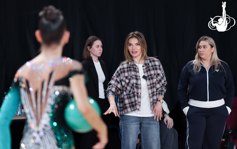 Олимпийская чемпионка Алина Кабаева — на 1-м этапе «Кубка сильнейших» в Москве