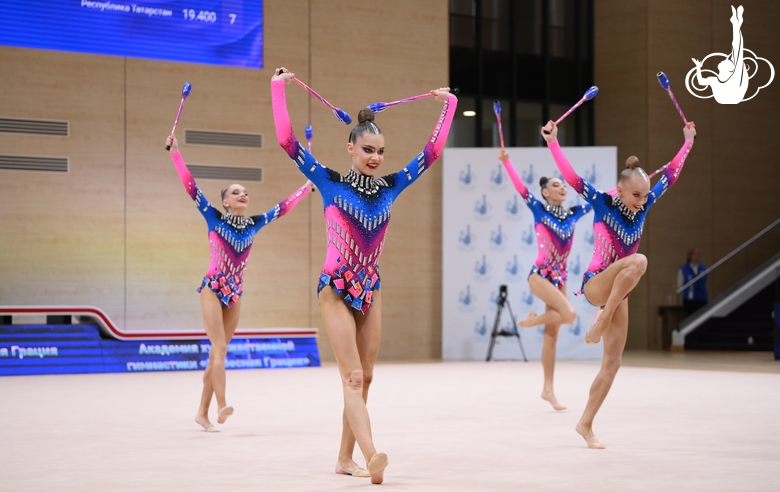 Групповички Академии художественной гимнастики «Небесная грация» Алины Кабаевой